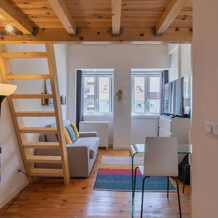Tiny Retreat In Lisbon Appartement Buitenkant foto